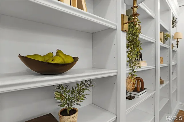 $539,900 | 6924 Amherst Avenue, University City, MO 63130