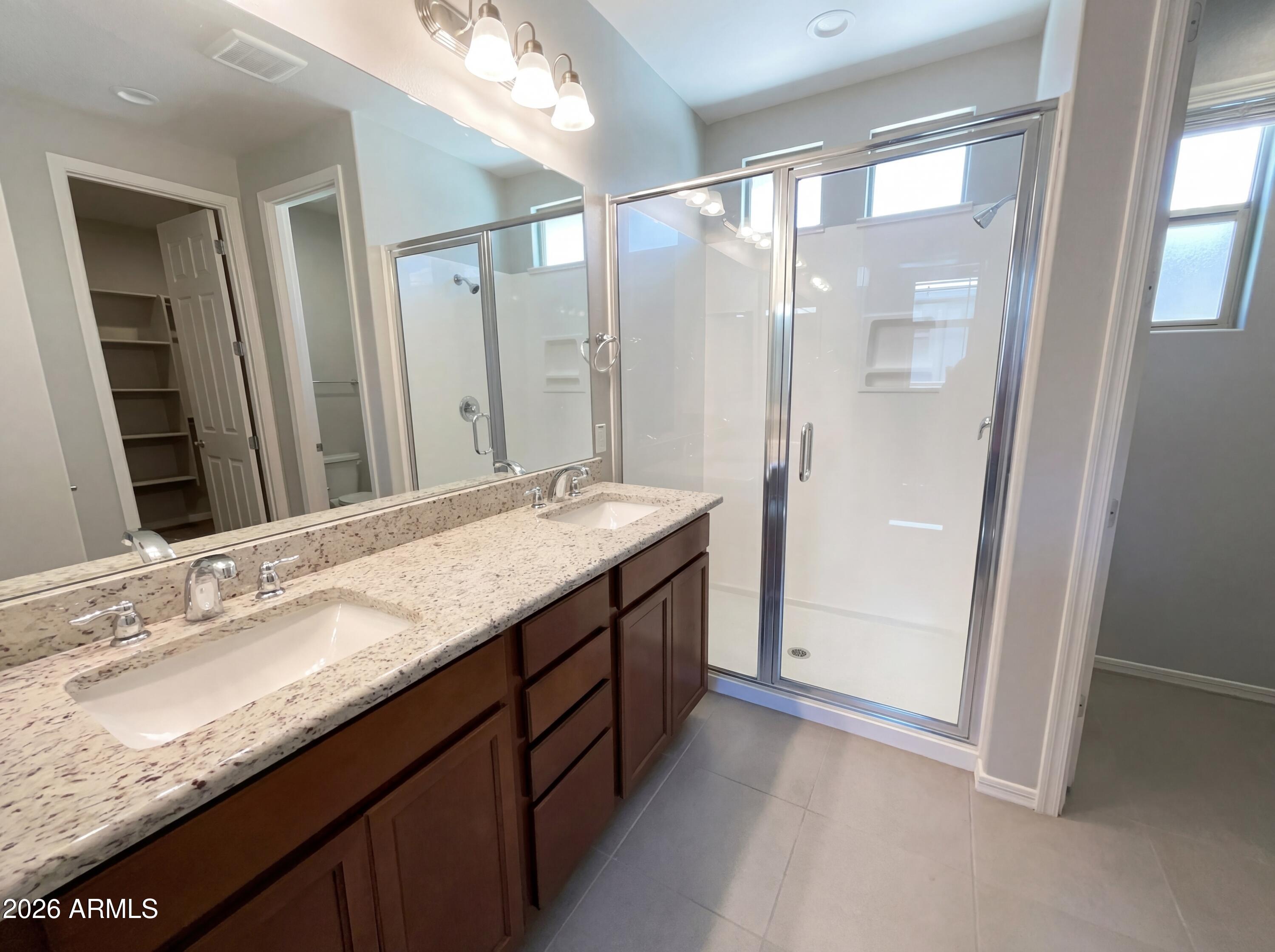 2511 South Entwistle Street Gilbert, AZ 85295 - Photo 6 of 30 listing_6