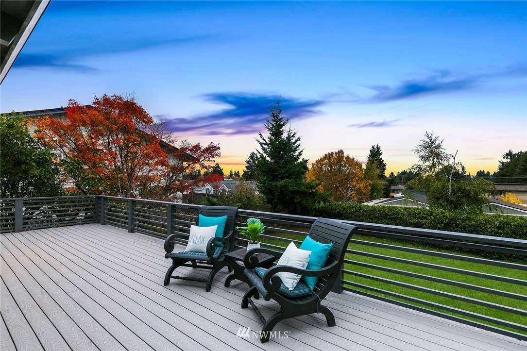 12110 Southeast 60th Place Bellevue, WA 98006 - Photo 27 of 32 a view of sitting space on roof deck