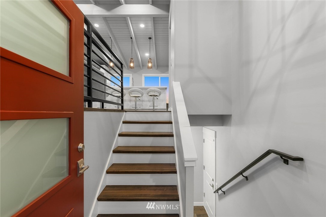 12110 Southeast 60th Place Bellevue, WA 98006 - Photo 4 of 32 a view of entryway and gallery with wooden floor