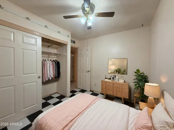 $300,000 | 11619 North 92nd Drive, Peoria, AZ 85345