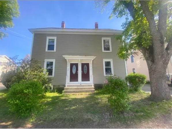 $2,650 | 27 Elm Street, Unit B, Newmarket, NH 03857