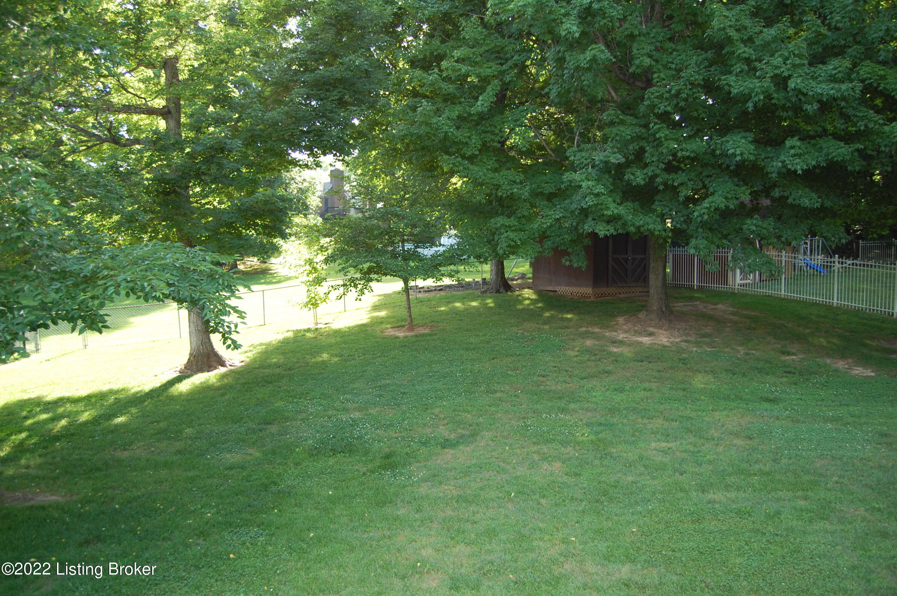 754 Floyds Fork Road Shepherdsville, KY 40165 - Photo 39 of 53 Backyard