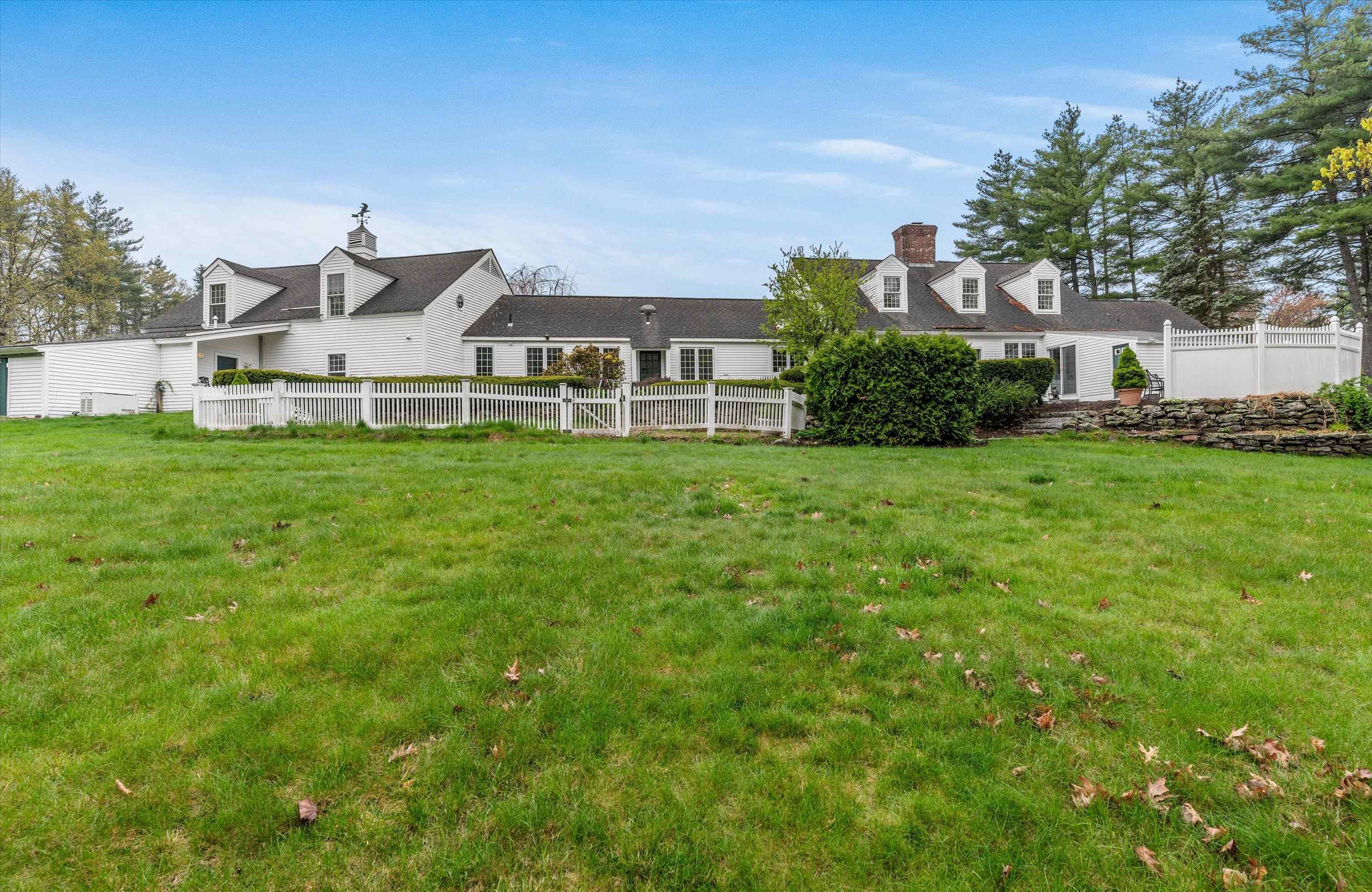 19 Pinnacle Road Amherst, NH 03031 - Photo 37 of 53