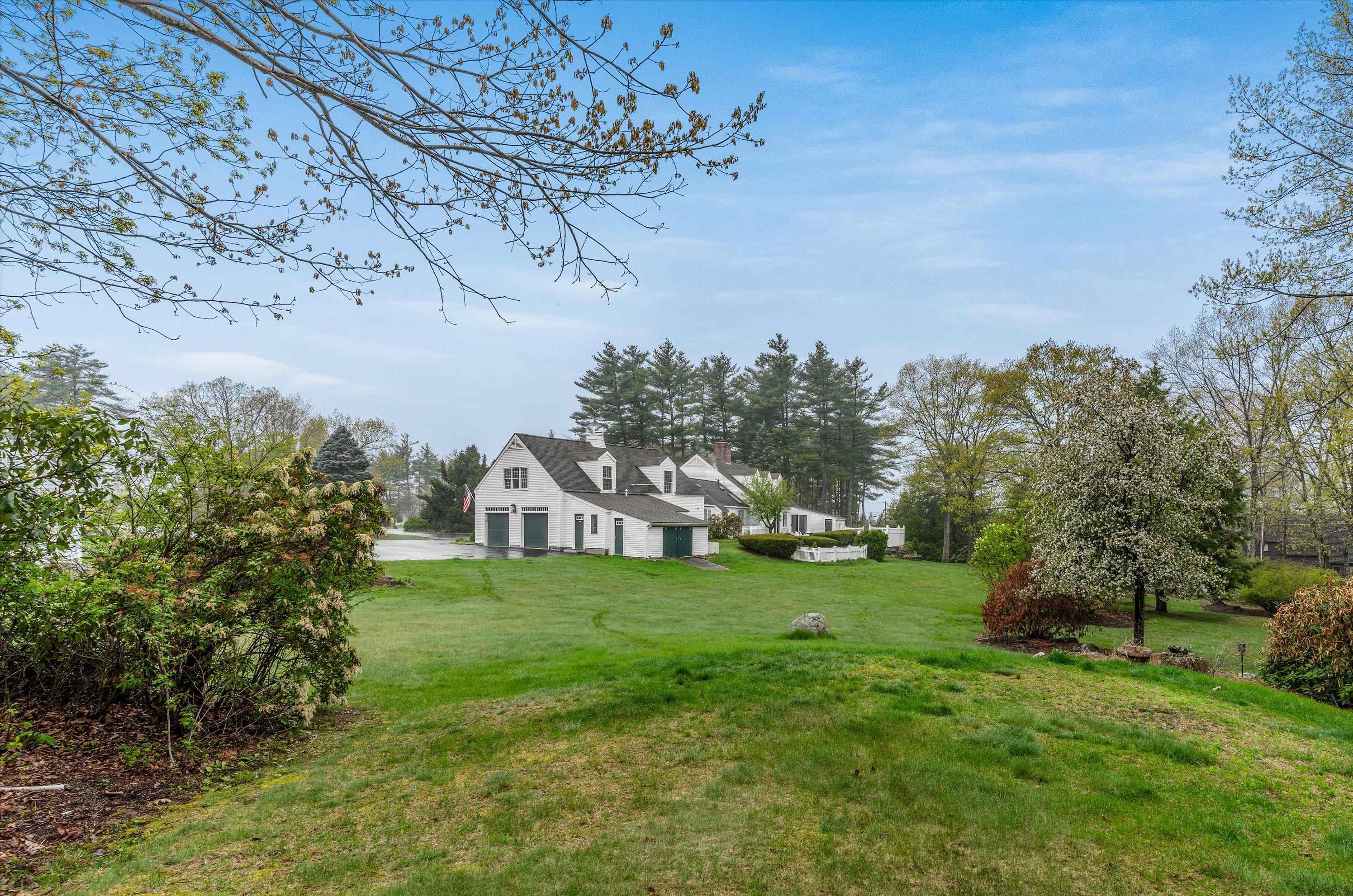 19 Pinnacle Road Amherst, NH 03031 - Photo 40 of 53