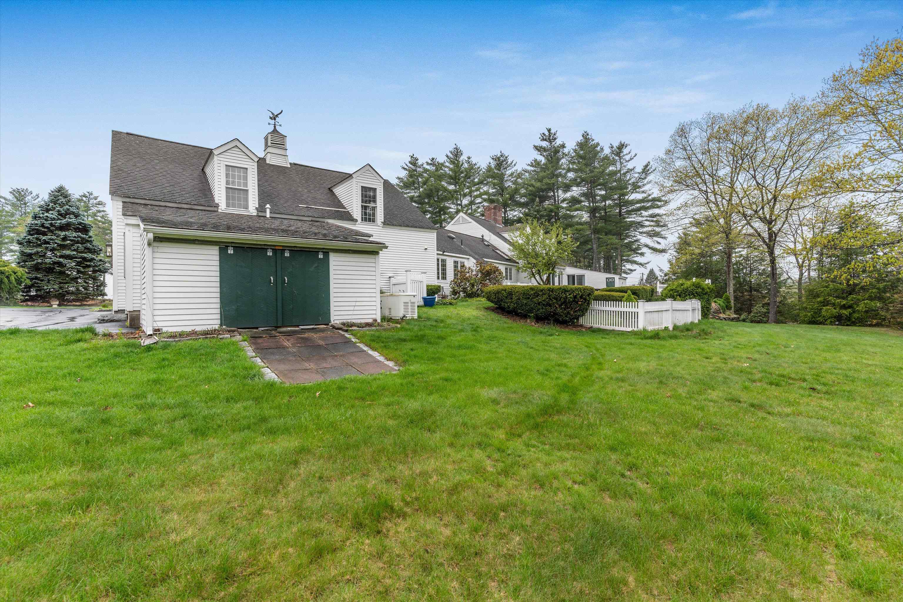 19 Pinnacle Road Amherst, NH 03031 - Photo 41 of 53