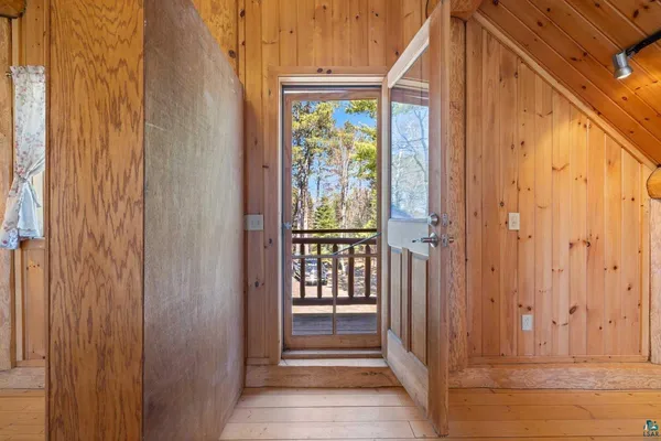 $599,999 | 12957 West Ridge Road, Ely, MN 55731