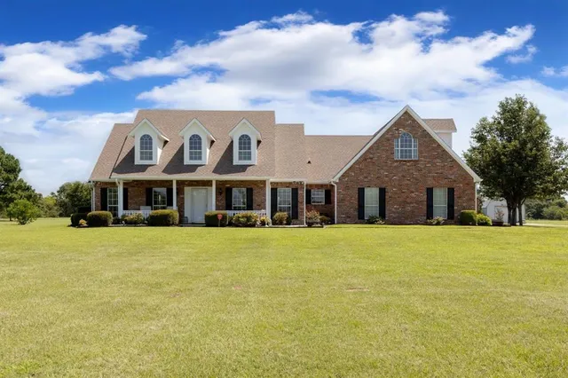 $499,000 | 10747 County Road 2326, Terrell, TX 75160