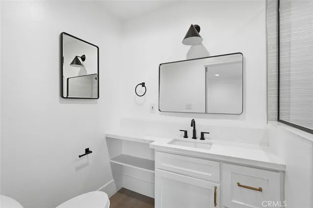 $4,800 | 1741 Tustin Avenue, Unit 15D, Costa Mesa, CA 92627