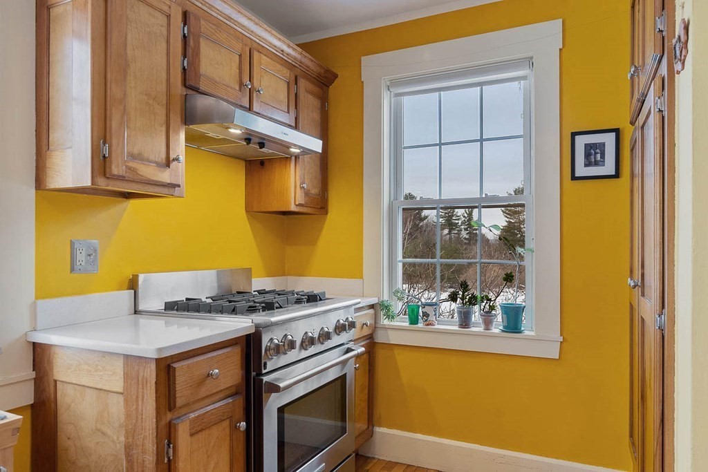 334 Townsend Hill Road Townsend, MA 01469 - Photo 17 of 42