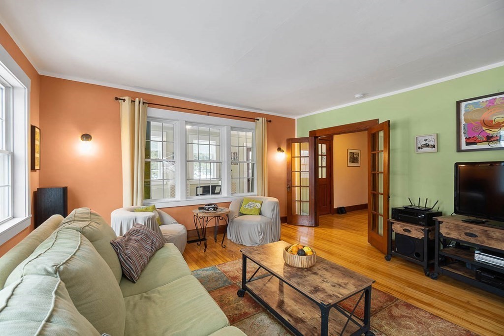 334 Townsend Hill Road Townsend, MA 01469 - Photo 10 of 42