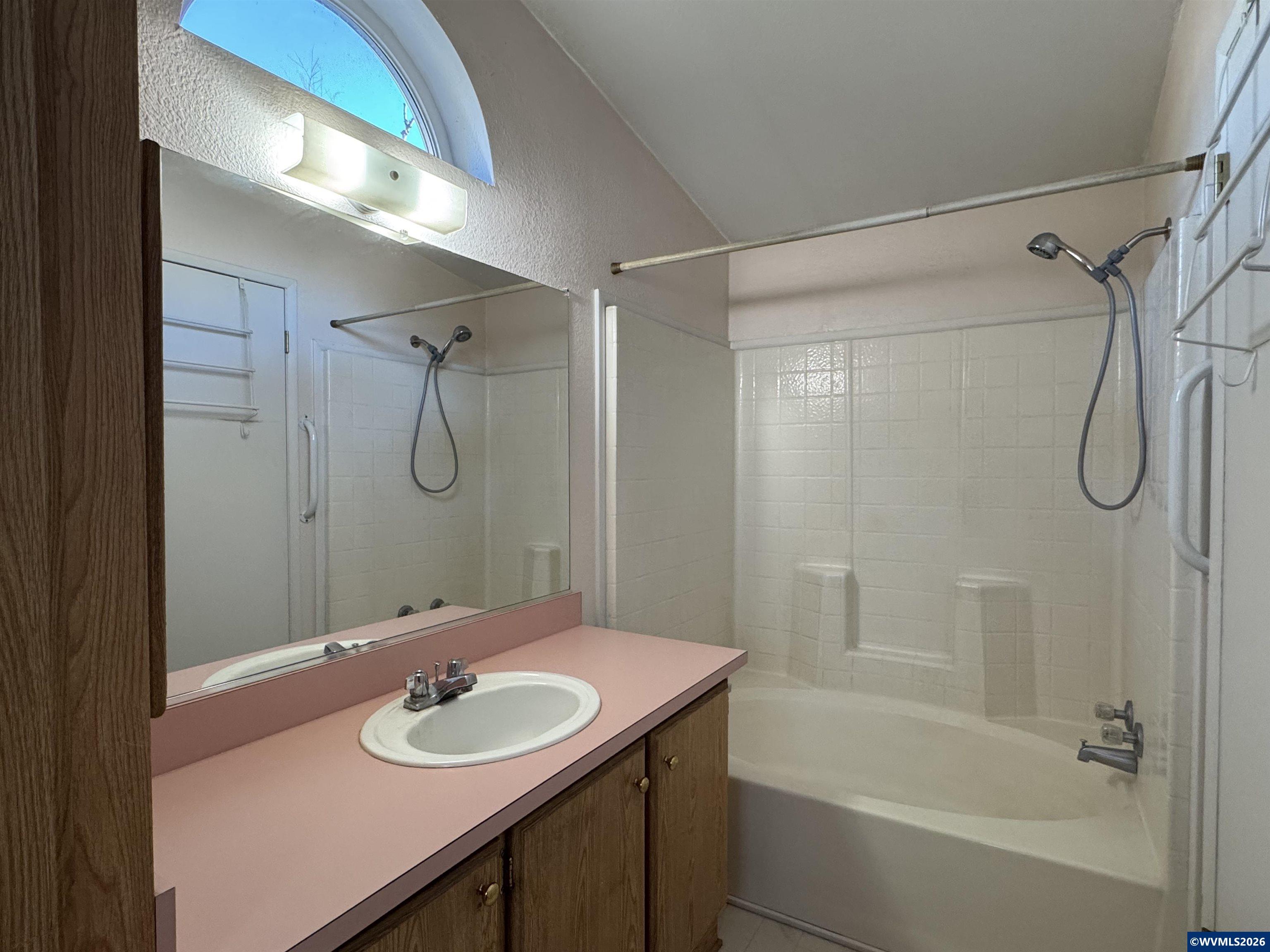 141 South 17th Street, Unit 7 Independence, OR 97351 - Photo 21 of 34