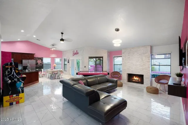 $3,500 | 10944 East Becker Lane, Scottsdale, AZ 85259