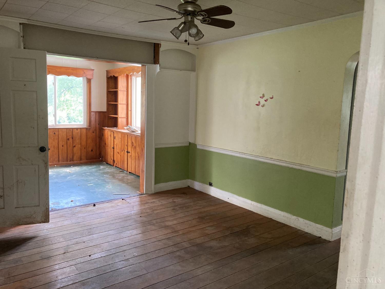 3768 Hubble Road Cincinnati, OH 45247 - Photo 7 of 15 DINING ROOM