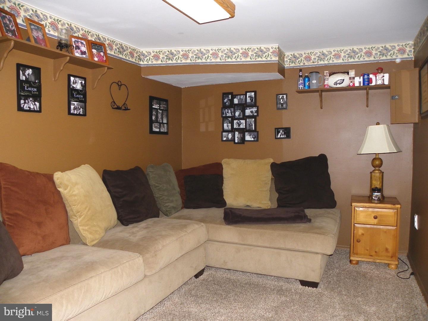 3207 Morning Glory Road Philadelphia, PA 19154 - Photo 14 of 25