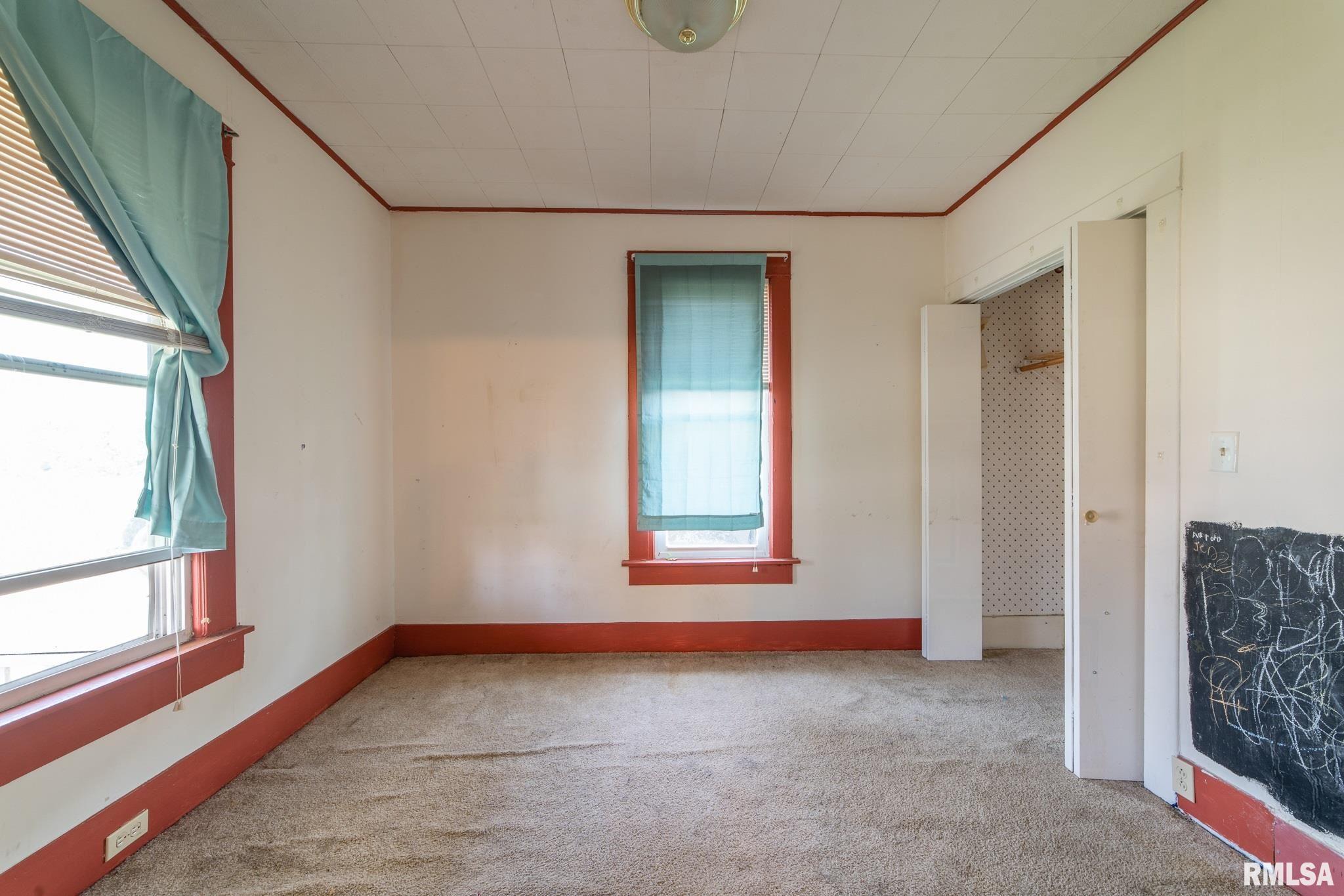 1110 North Kickapoo Street Lincoln, IL 62656 - Photo 10 of 19 Gallery Image 10