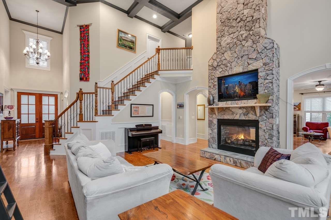 6017 Reedy Creek Road Raleigh, NC 27607 - Photo 3 of 30 Amazing open space for entertaining and relaxing