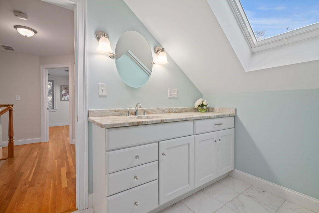 30 Wompatuck Road Hingham, MA 02043 - Photo 15 of 26 Gallery Image 15