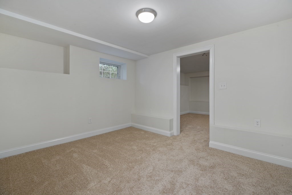 30 Wompatuck Road Hingham, MA 02043 - Photo 17 of 26 Gallery Image 17