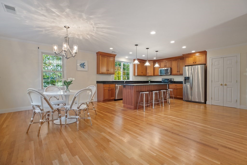 30 Wompatuck Road Hingham, MA 02043 - Photo 3 of 26 Gallery Image 3