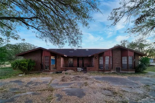 $330,000 | 700 West Farm To Market 495, San Juan, TX 78589