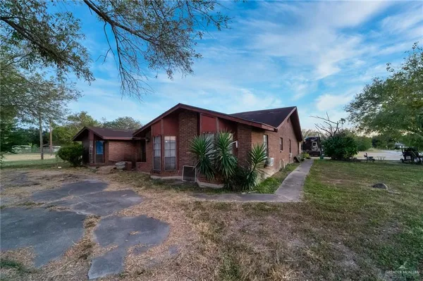 $330,000 | 700 West Farm To Market 495, San Juan, TX 78589