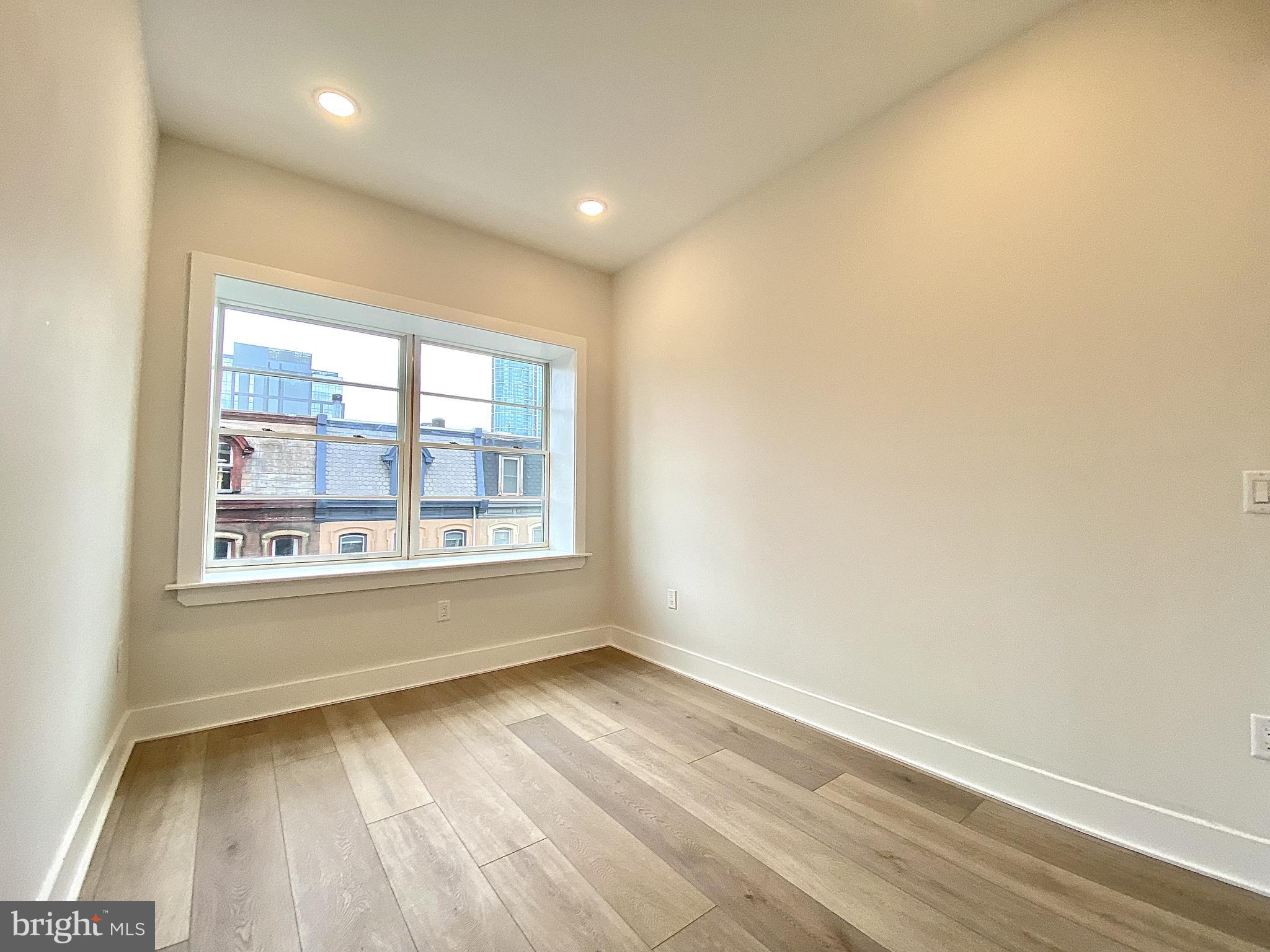 2216 Walnut Street, Unit 300 Philadelphia, PA 19103 - Photo 19 of 26