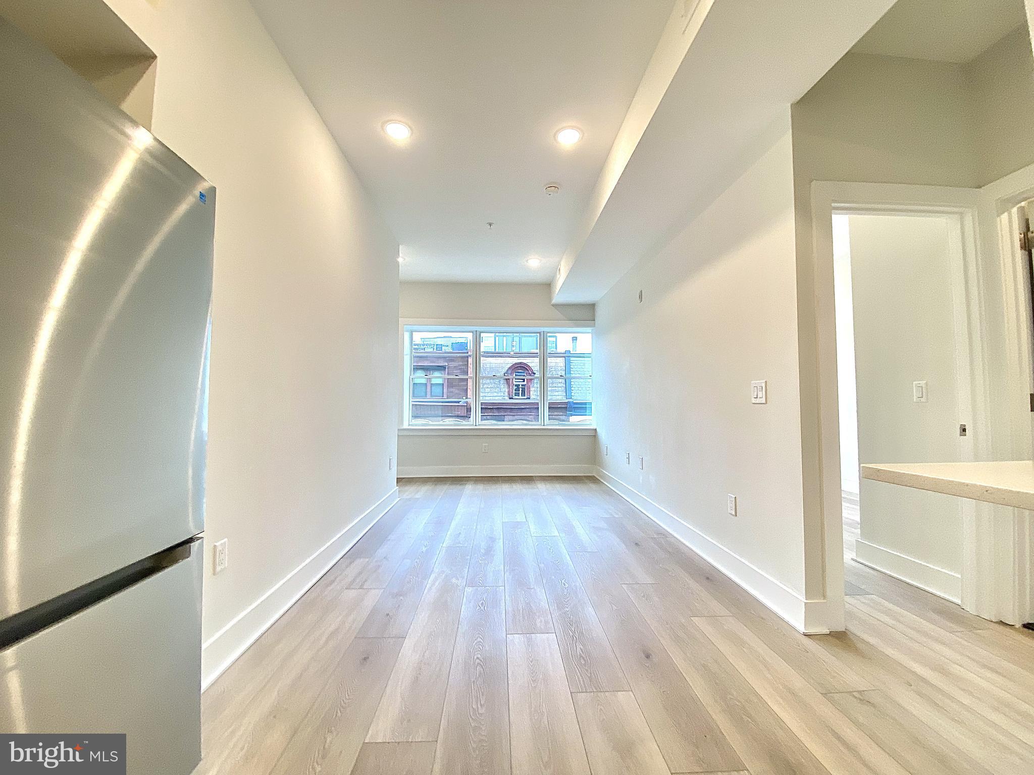 2216 Walnut Street, Unit 300 Philadelphia, PA 19103 - Photo 4 of 26