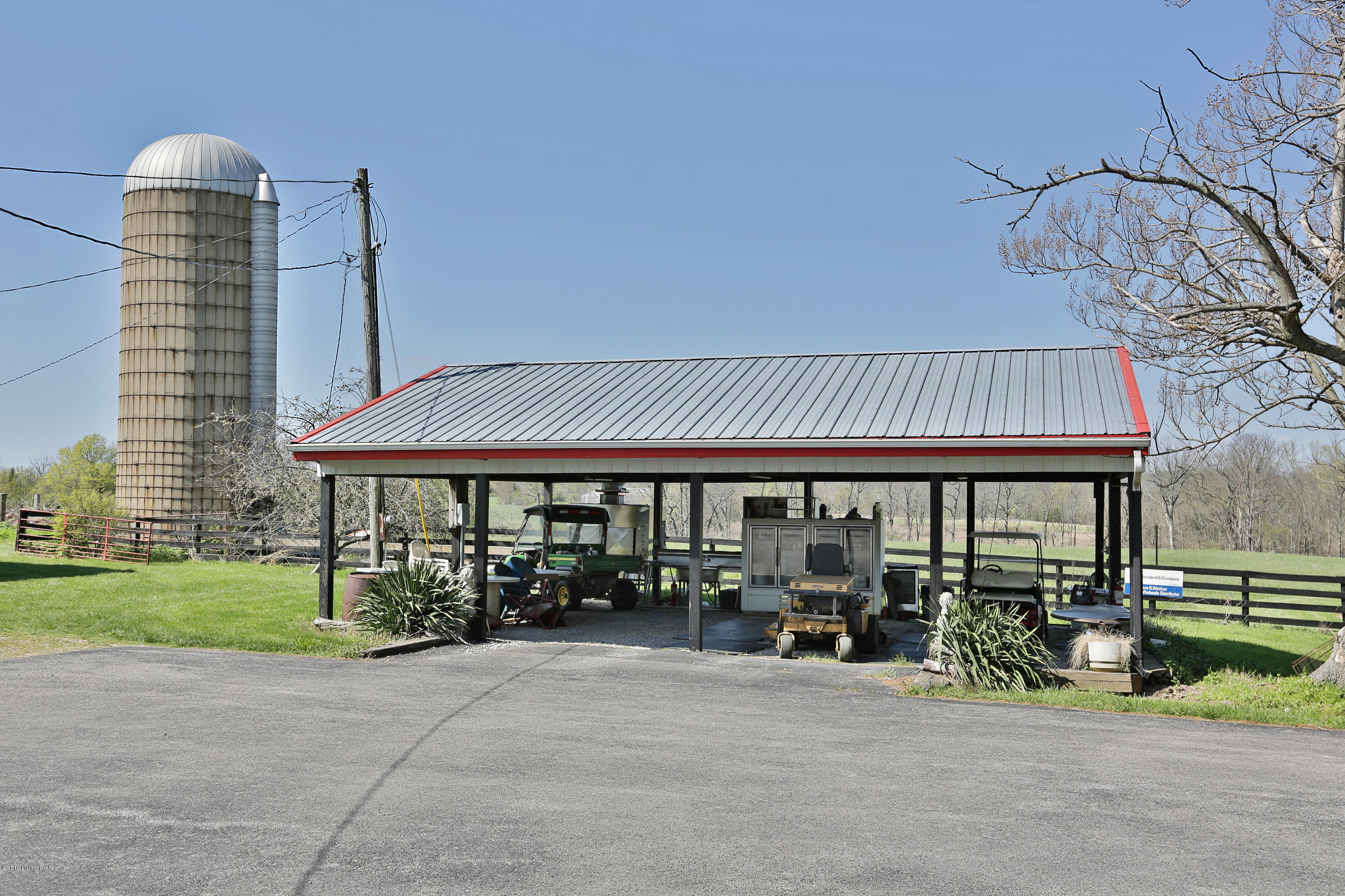 2814 Todds Point Road Simpsonville, KY 40067 - Photo 25 of 32 Open-Air-Outbuilding