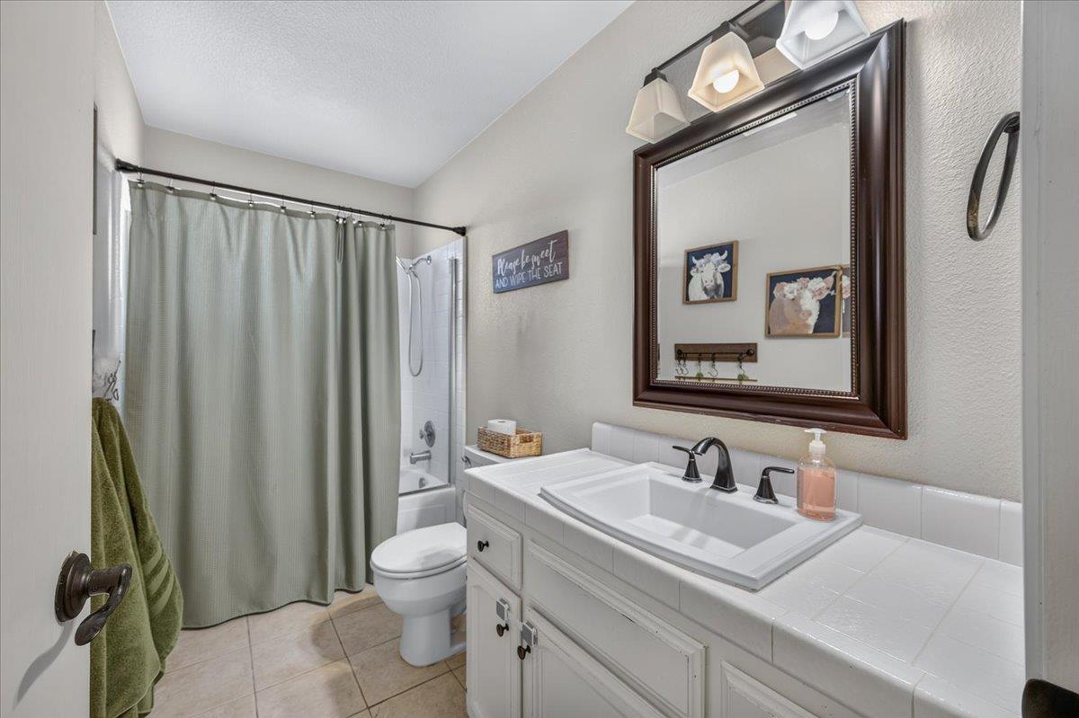 16935 Karen Road Madera, CA 93636 - Photo 29 of 41