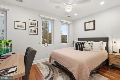 $3,300 | 331 W Street Northeast, Washington, DC 20002