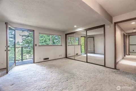 $849,000 | 28611 16th Avenue South, Federal Way, WA 98003