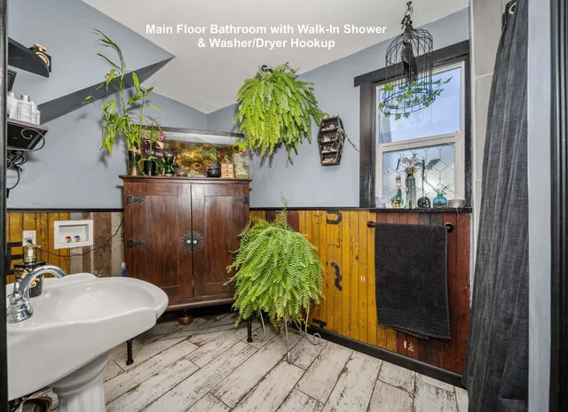 $385,000 | 1104 West Maxwell Avenue, Spokane, WA 99201