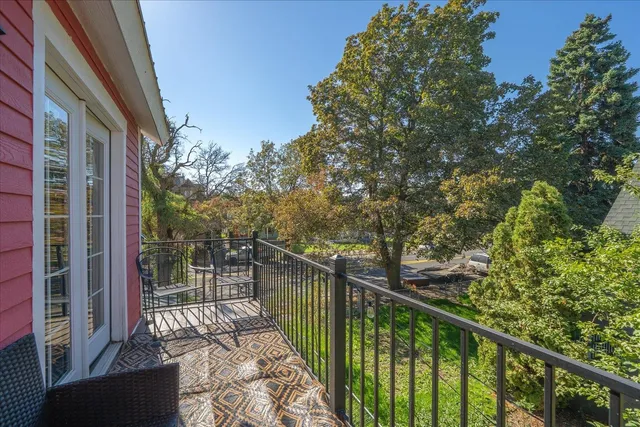 $385,000 | 1104 West Maxwell Avenue, Spokane, WA 99201