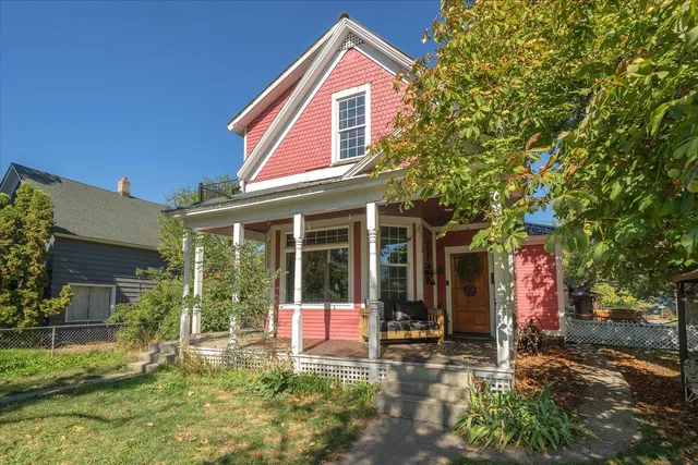 $385,000 | 1104 West Maxwell Avenue, Spokane, WA 99201