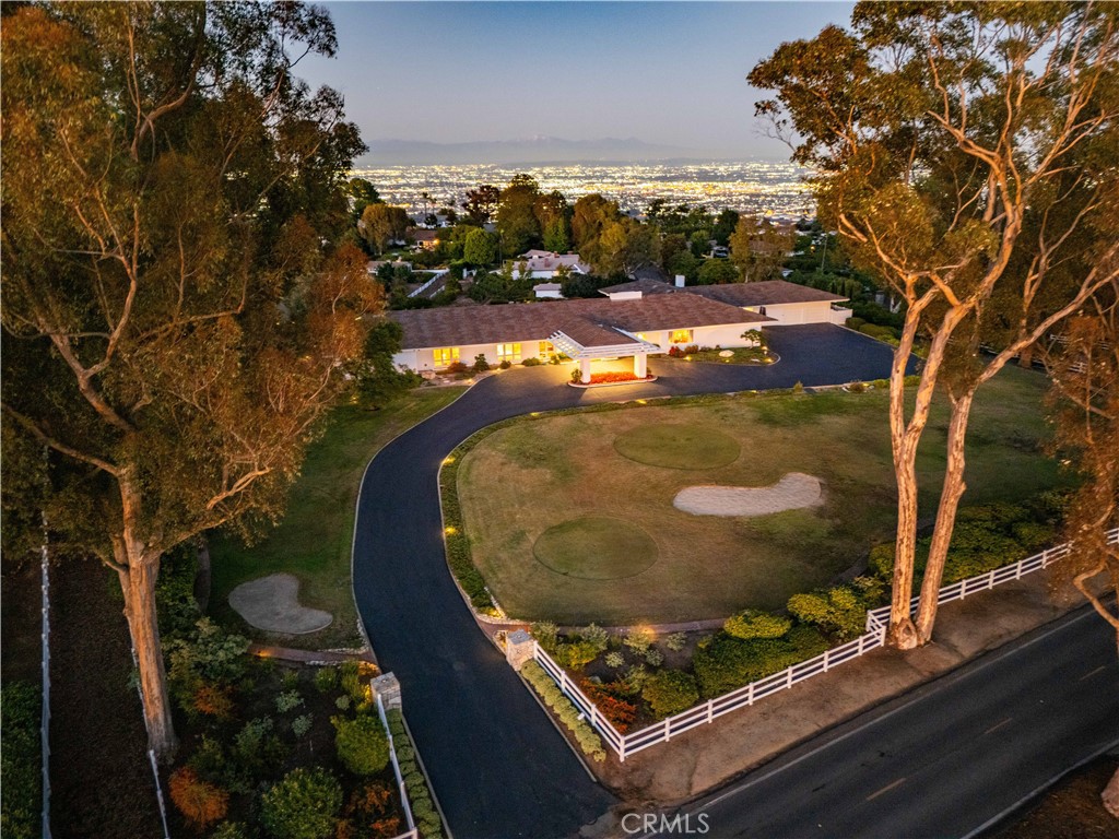 34 Crest Rolling Hills Palos Verdes Peninsula, CA 90274 - Photo 2 of 35