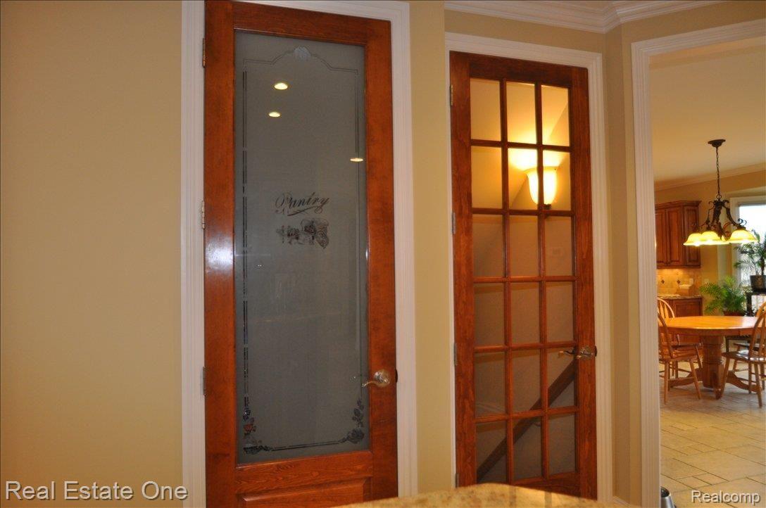 751 Quarry Drive Rochester, MI 48306 - Photo 15 of 21 pantry