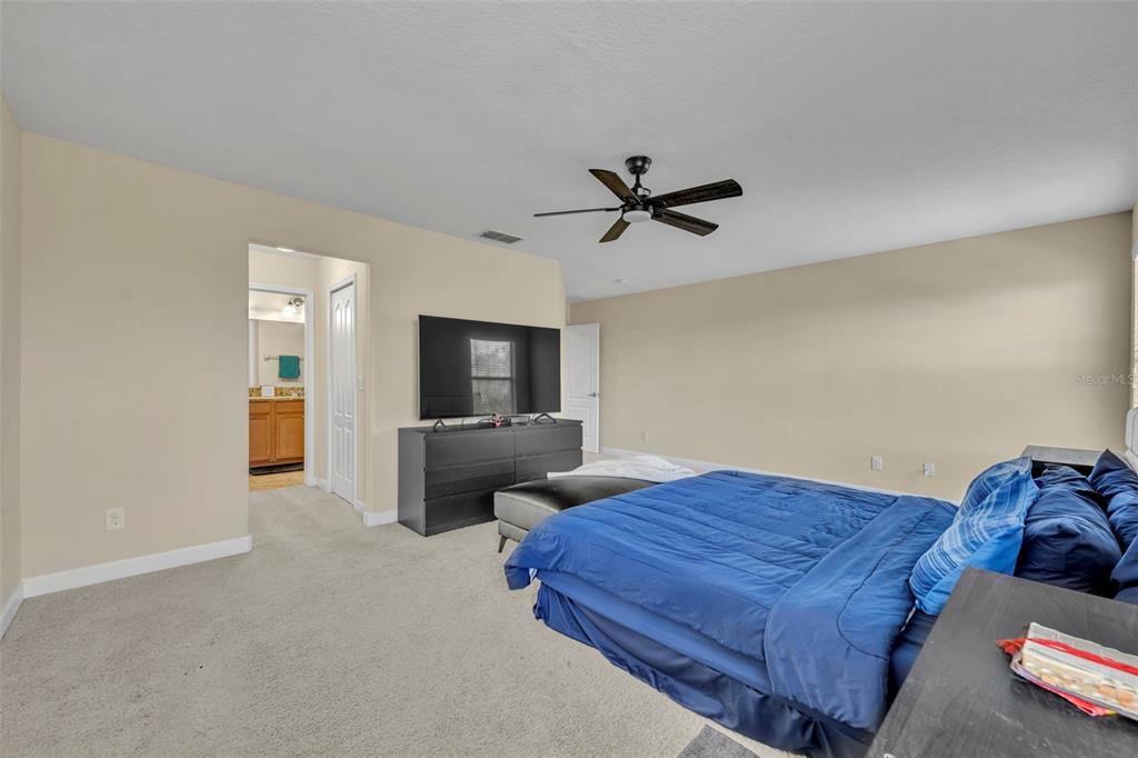 2829 Adelaide Court Orlando, FL 32824 - Photo 19 of 37