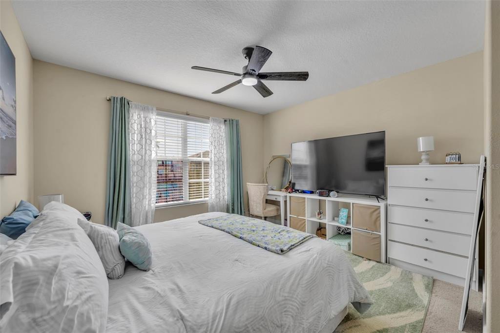 2829 Adelaide Court Orlando, FL 32824 - Photo 24 of 37