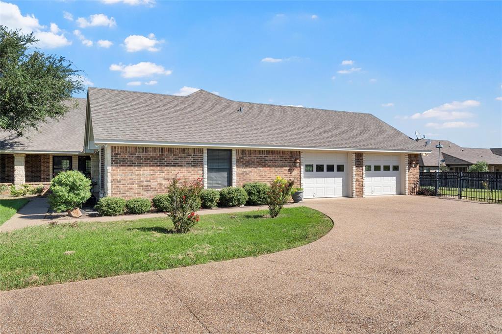 2436 Marable Street West, TX 76691 - Photo 5 of 35