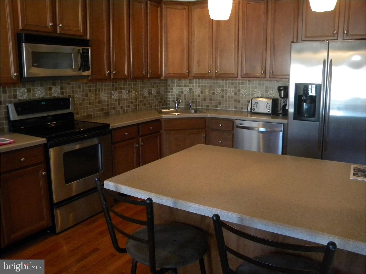 10 Bryce Road Berlin, NJ 08009 - Photo 7 of 17 Kitchen