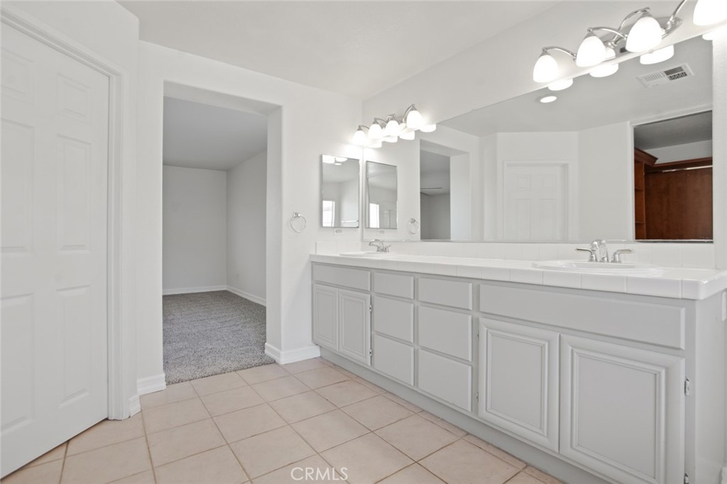 1605 Rivendel Drive Corona, CA 92883 - Photo 18 of 31