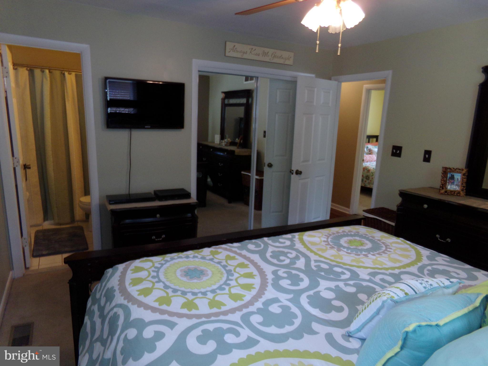 906 Elmhurst Road Severn, MD 21144 - Photo 14 of 30 Bedroom 3