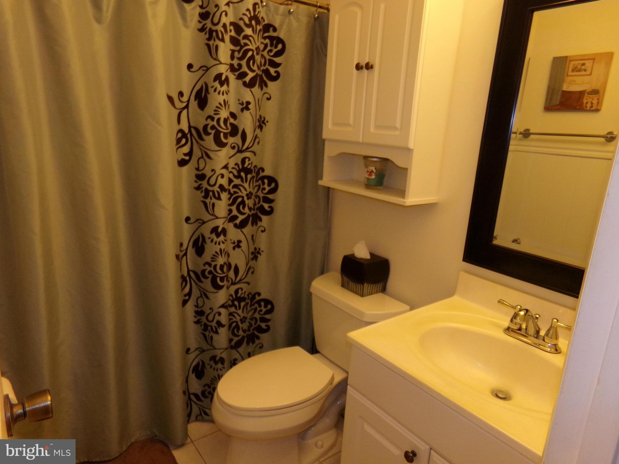 906 Elmhurst Road Severn, MD 21144 - Photo 8 of 30 Full Bath Upper Level