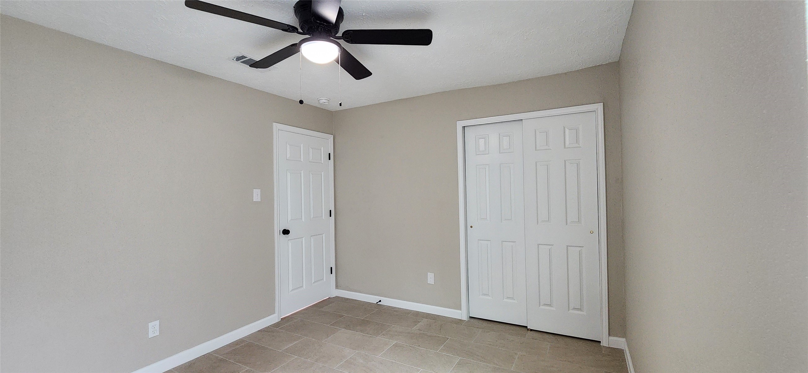 128 Lasso Street Angleton, TX 77515 - Photo 19 of 24