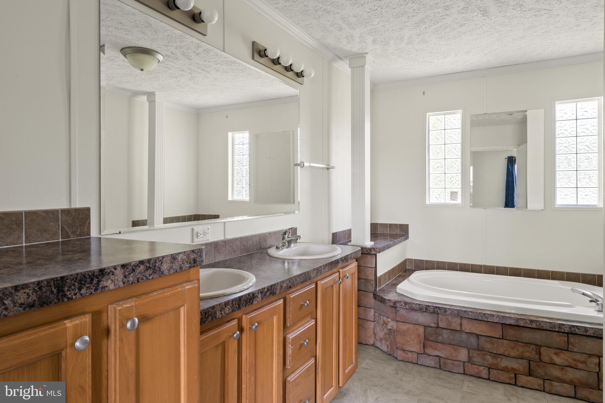 4769 Rabbit Run Road Bridgeville, DE 19933 - Photo 40 of 46 Owner bathroom