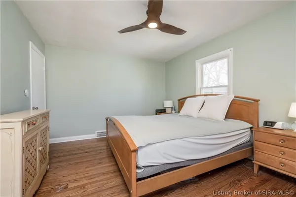 $199,500 | 5 Forest Drive, Jeffersonville, IN 47130