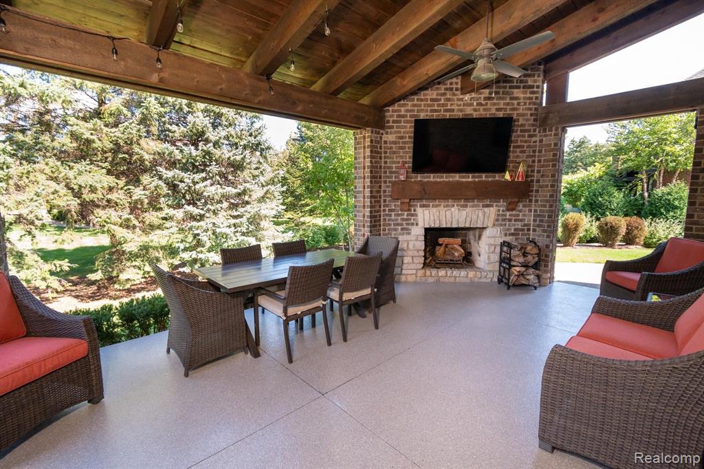 3652 Rosewood Lane Rochester Hills, MI 48309 - Photo 64 of 75