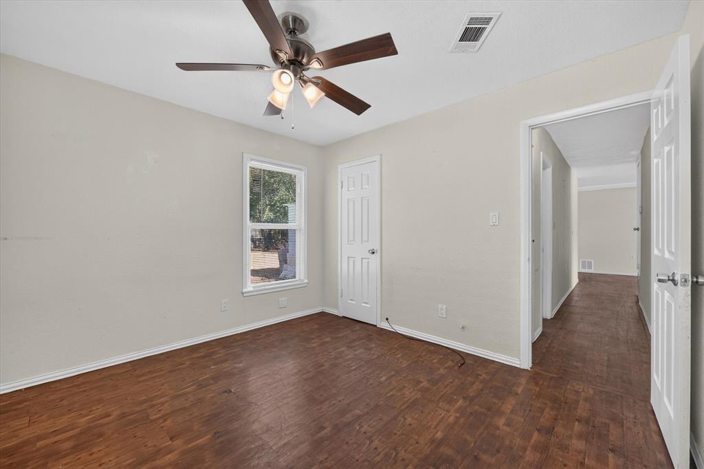 3545 Regal Road Fort Worth, TX 76111 - Photo 19 of 23 Gallery Image 19