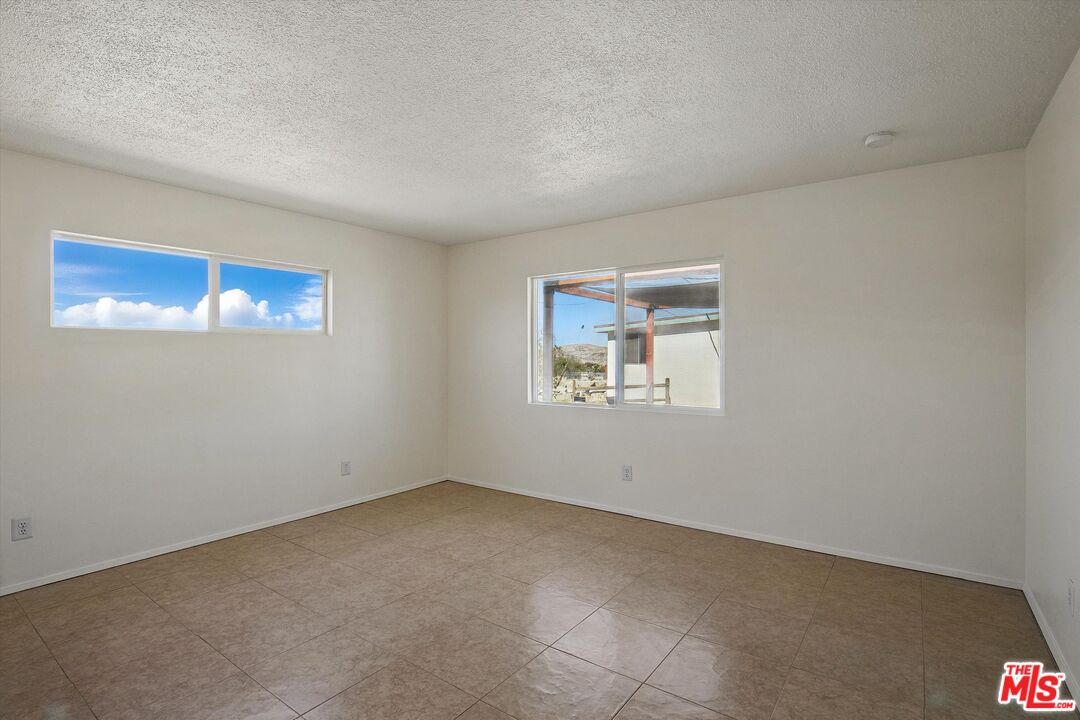 6391 Ruth Drive Yucca Valley, CA 92284 - Photo 23 of 56